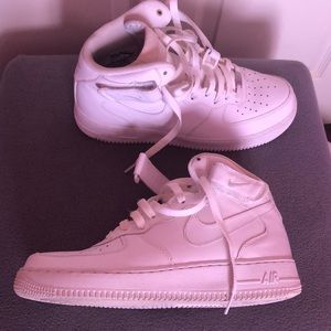 Nike Air Force 1 Mid ‘07